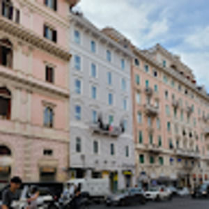 Meet your Posher, Caroline